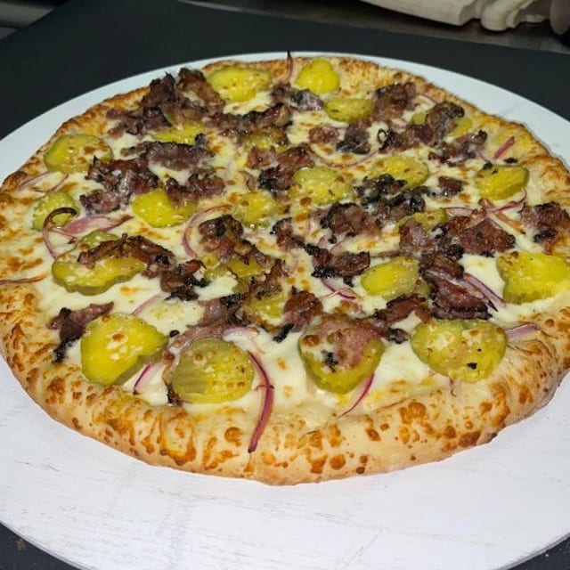 Pastrami Pizza (Extra Large).