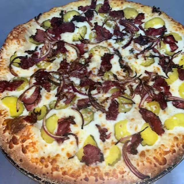 Pastrami Pizza (Regular).